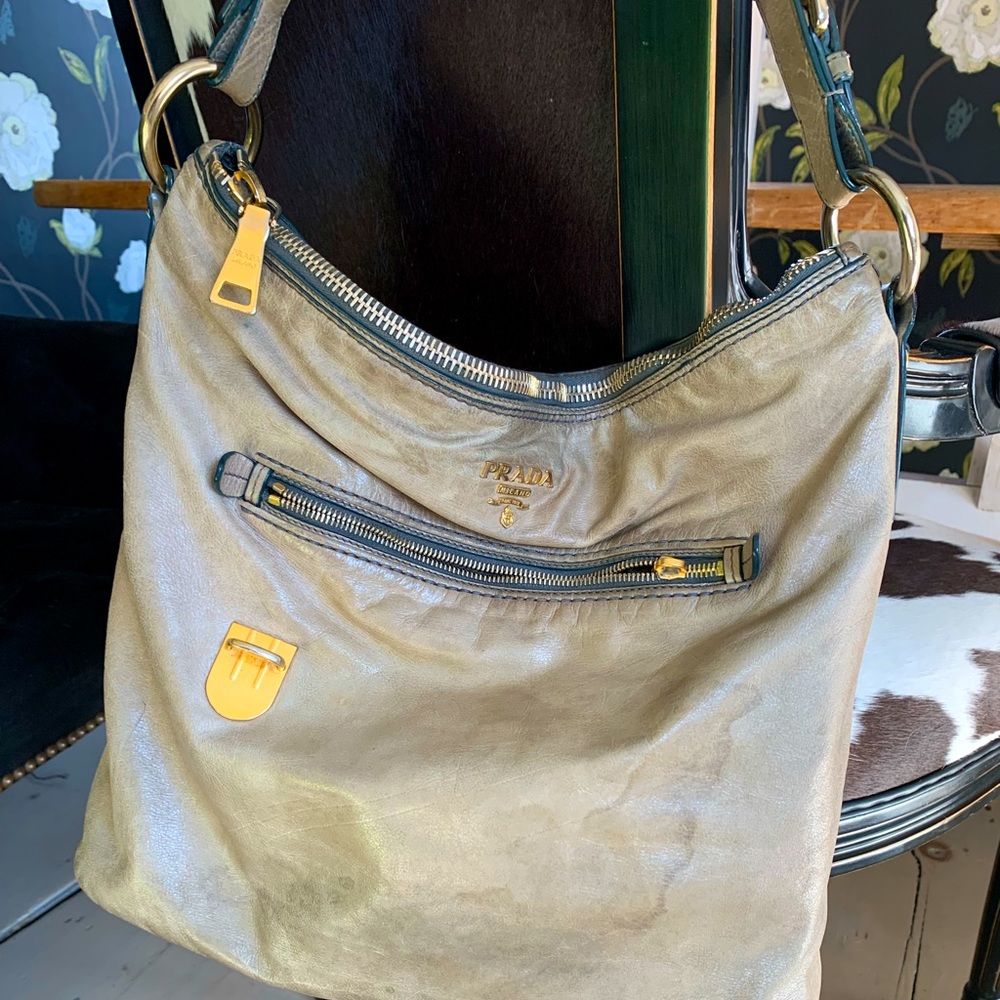 PRADA Shoulder bag.